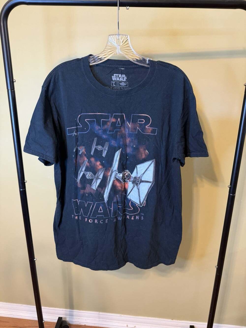 Star Wars The Force Awakens Black T-Shirt w/Fighters Size Large